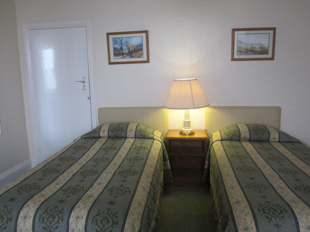 The Highcliffe Hotel Кливдон Номер фото